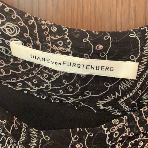 DVF - Picture 4 of 4